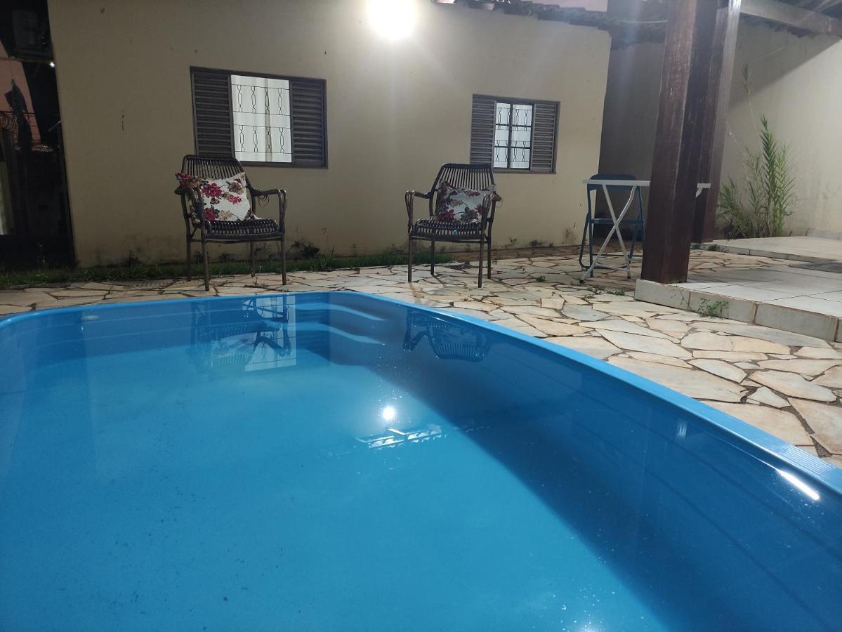 Casa completa com piscina em bairro nobre de Uberlândia Exterior foto